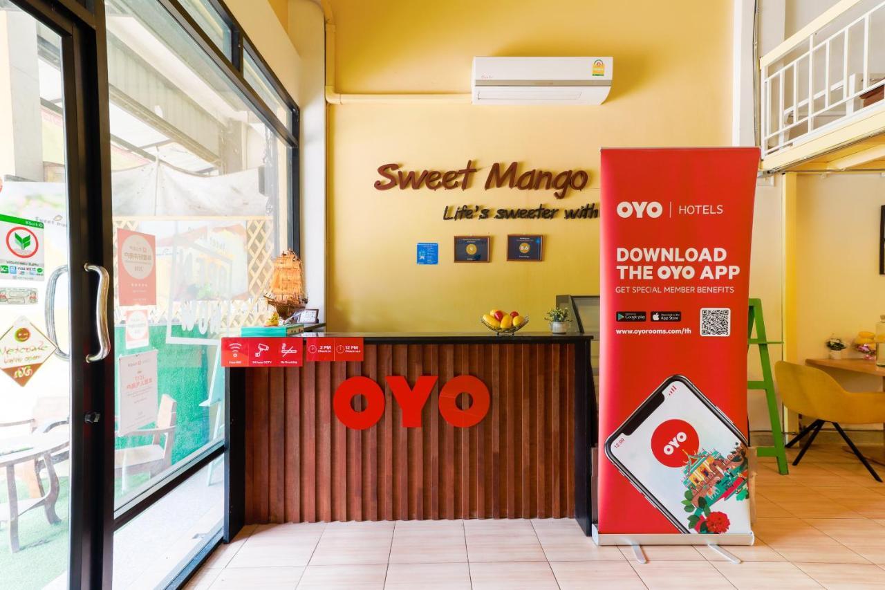 Oyo 743 Sweet Mango Cafe And Hostel Čiang Mai Exteriér fotografie